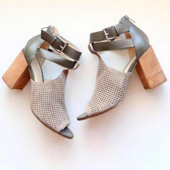 Marc Fisher Taupe Laser-cut Suede Leather Peep Toe Block Heel Ankle Strap Sandal - Picture 1 of 16